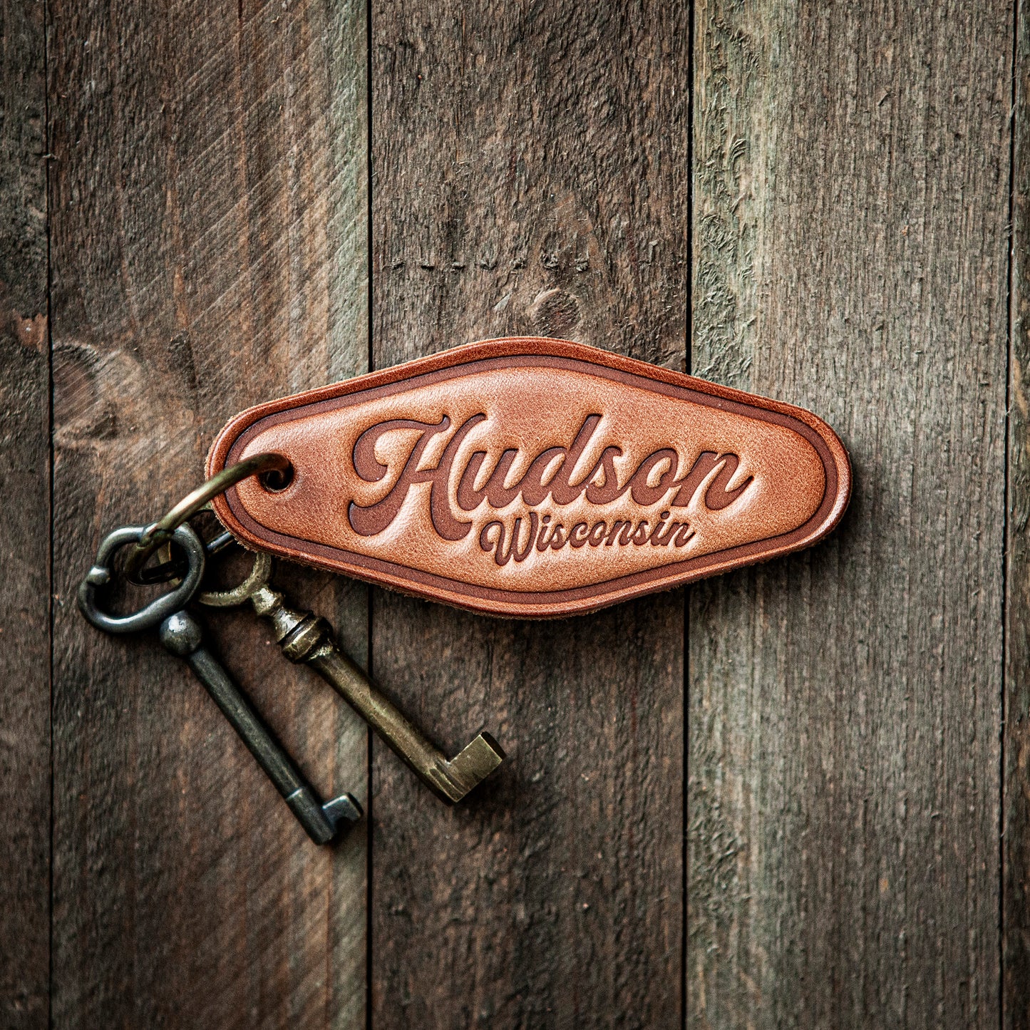 Hudson Wisconsin Script Leather Keychain Motel Style
