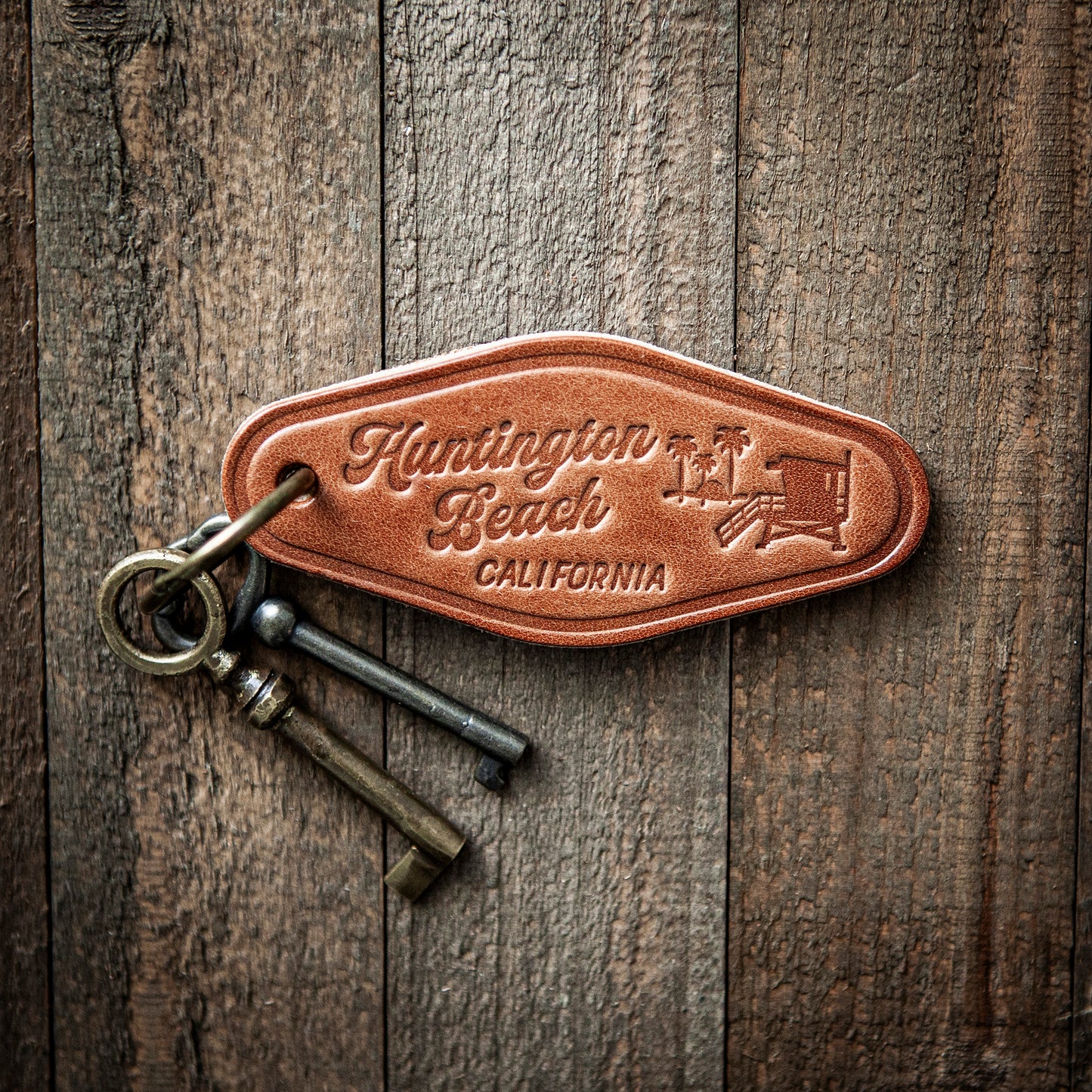 Huntington Beach California Leather Keychain Motel Style