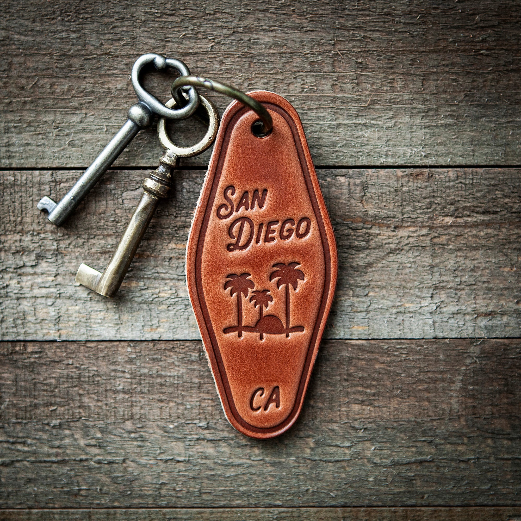 San Diego California Palms Leather Keychain Motel Style – Sugarhouse ...