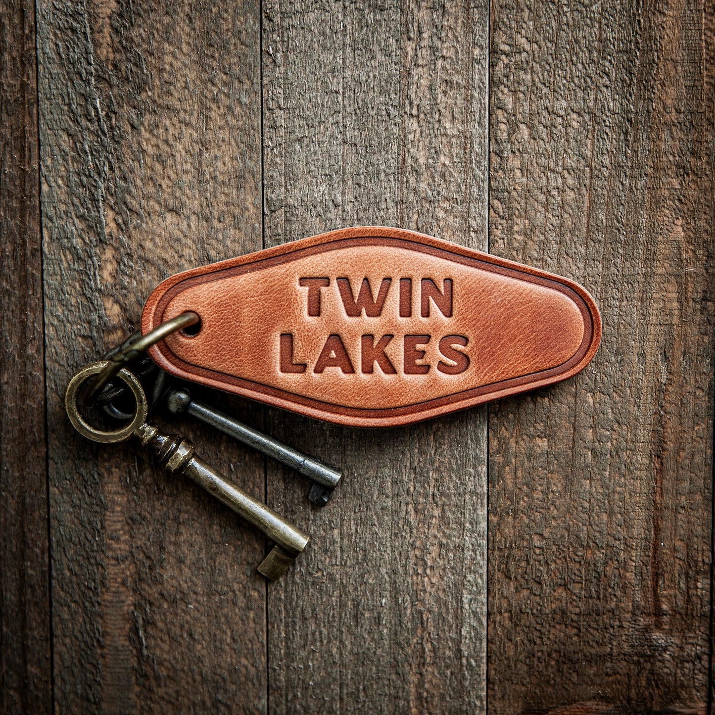 Twin Lakes Leather Keychain Motel Style