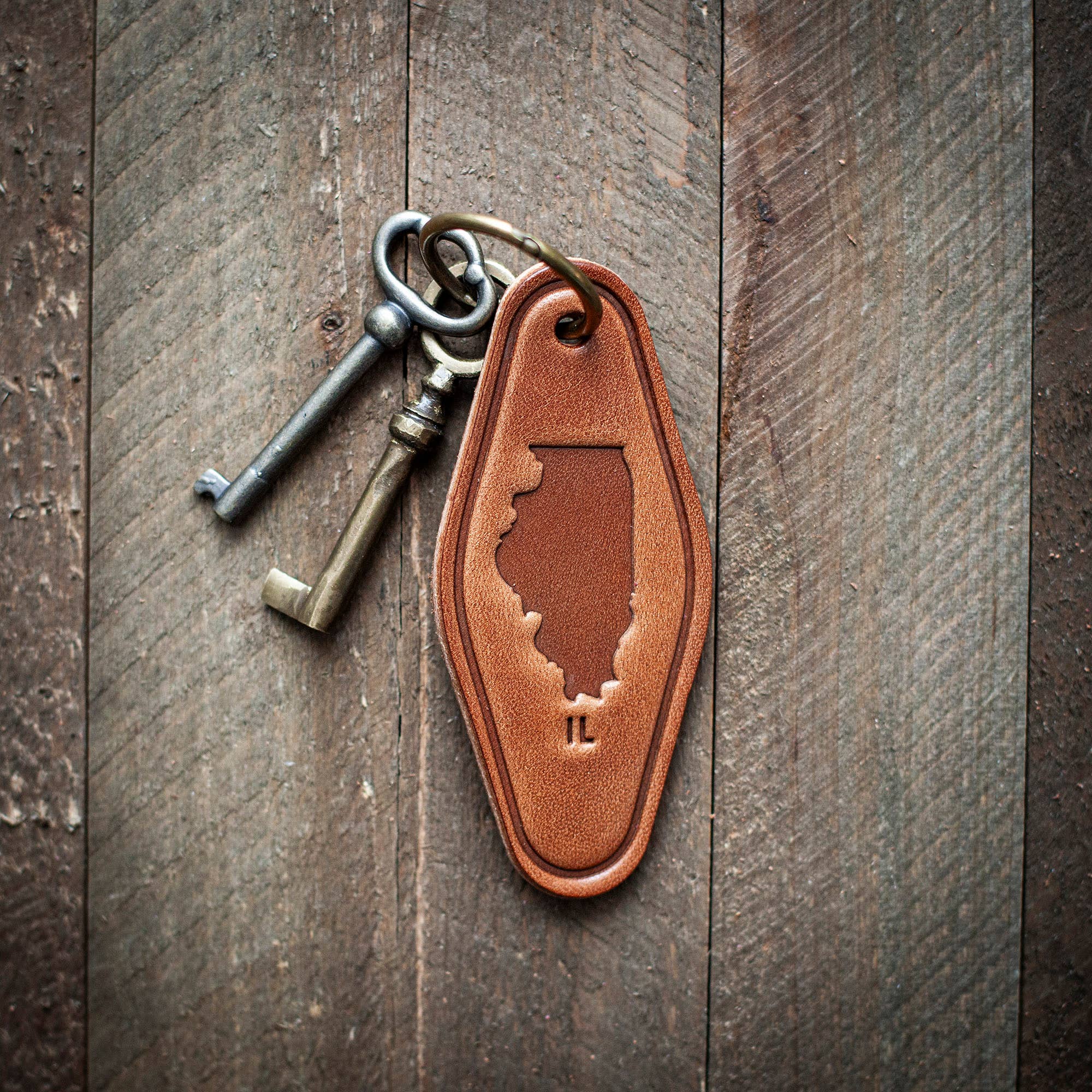 Illinois Leather Keychain Motel Style