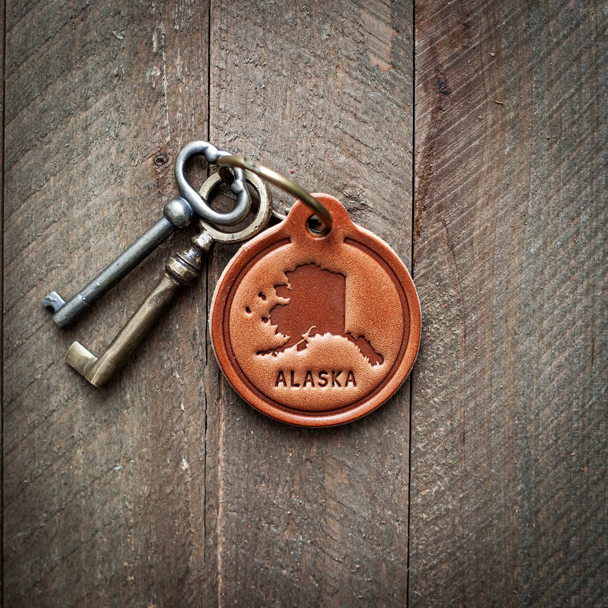 Alaska Leather Keychain Circle