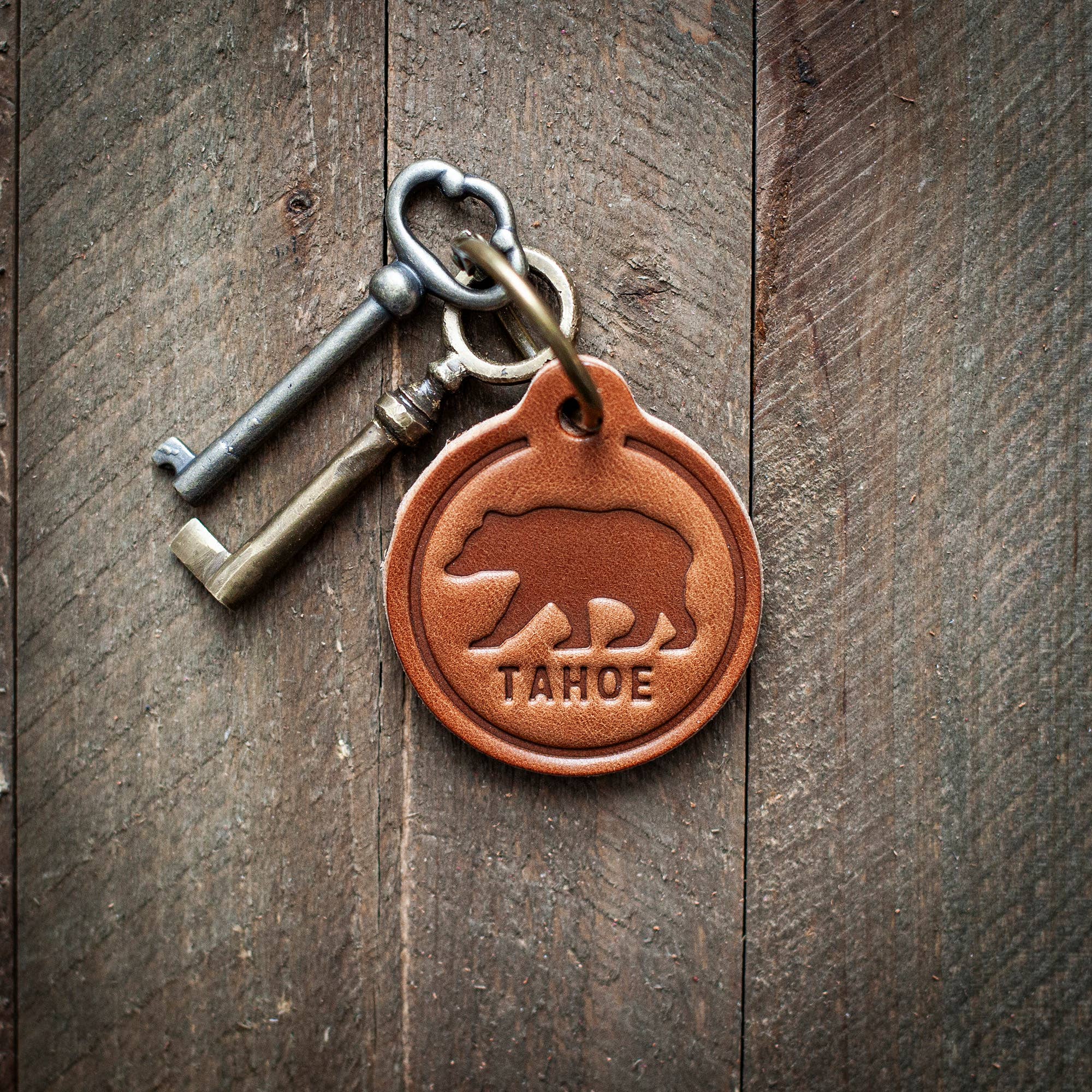 Lake Tahoe Bear Leather Keychain Circle