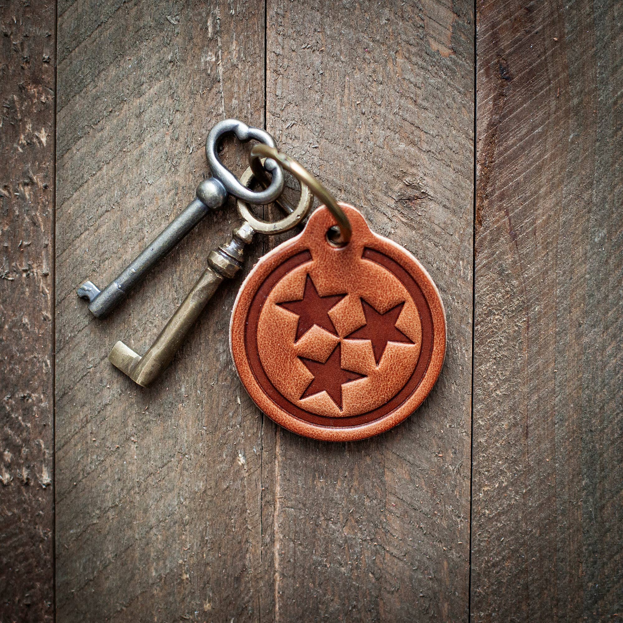 Tennessee Tri-Star Leather Keychain Circle